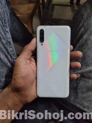 Samsung a50